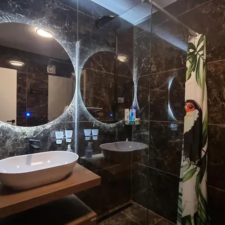 Luxury Adria With Private Pool And Sea View Διαμέρισμα *