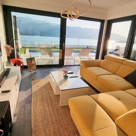 Luxury Adria With Private Pool And Sea View *