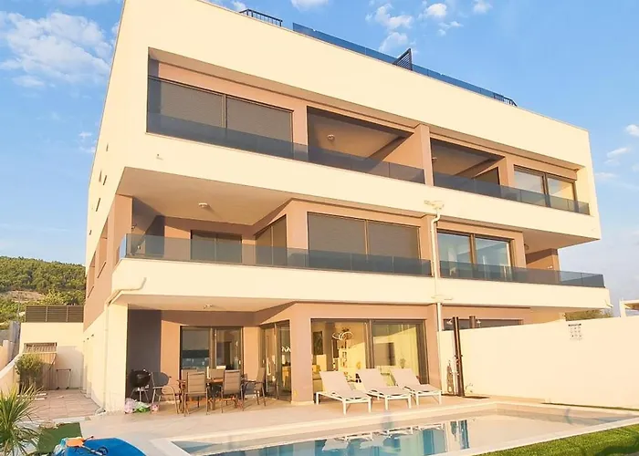 Appartement Luxury Adria With Private Pool And Sea View