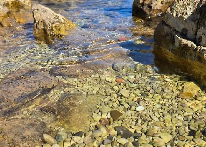 아파트 Luxury Adria With Private Pool And Sea View 빈예라크